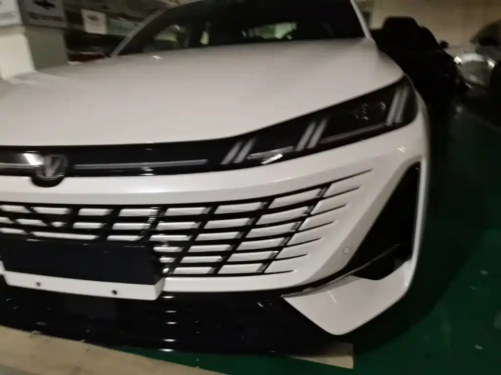 Changan Eado 2025 2025 Model Year Facelift 1.5T 500Bar Premium Edition