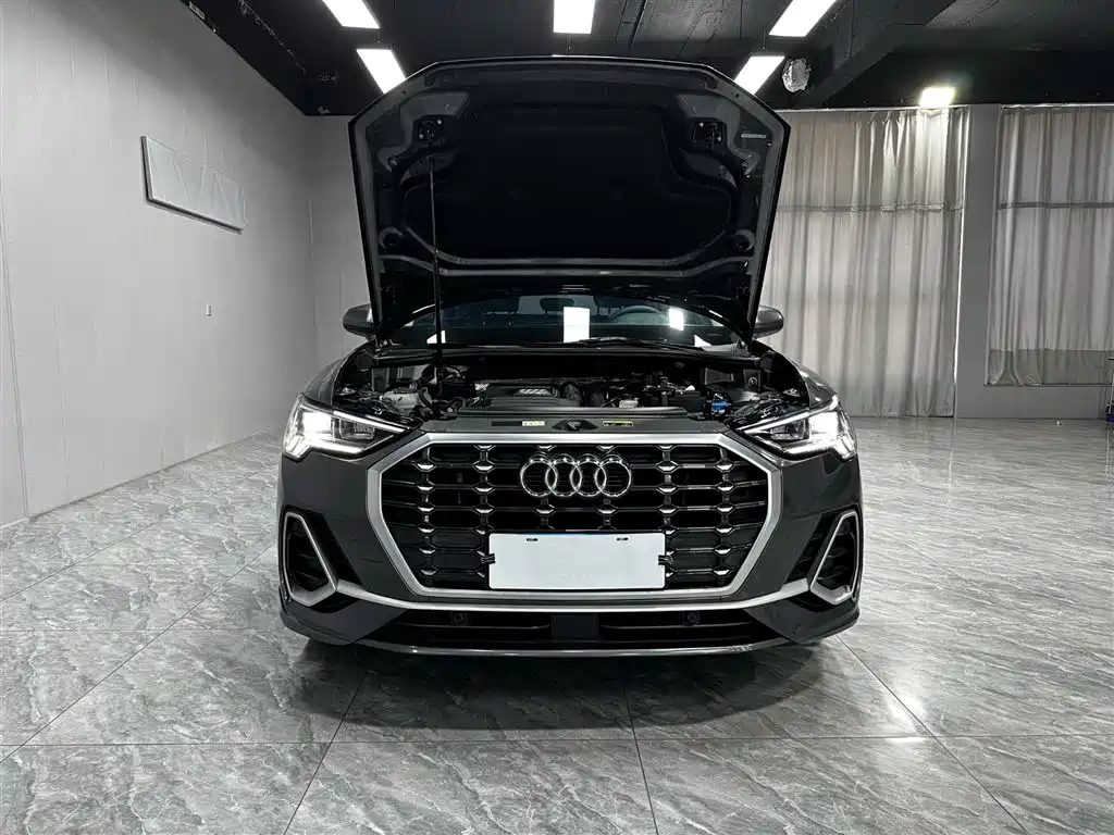 Audi Q3 2022 35 TFSI Fashion Dynamic фото 8