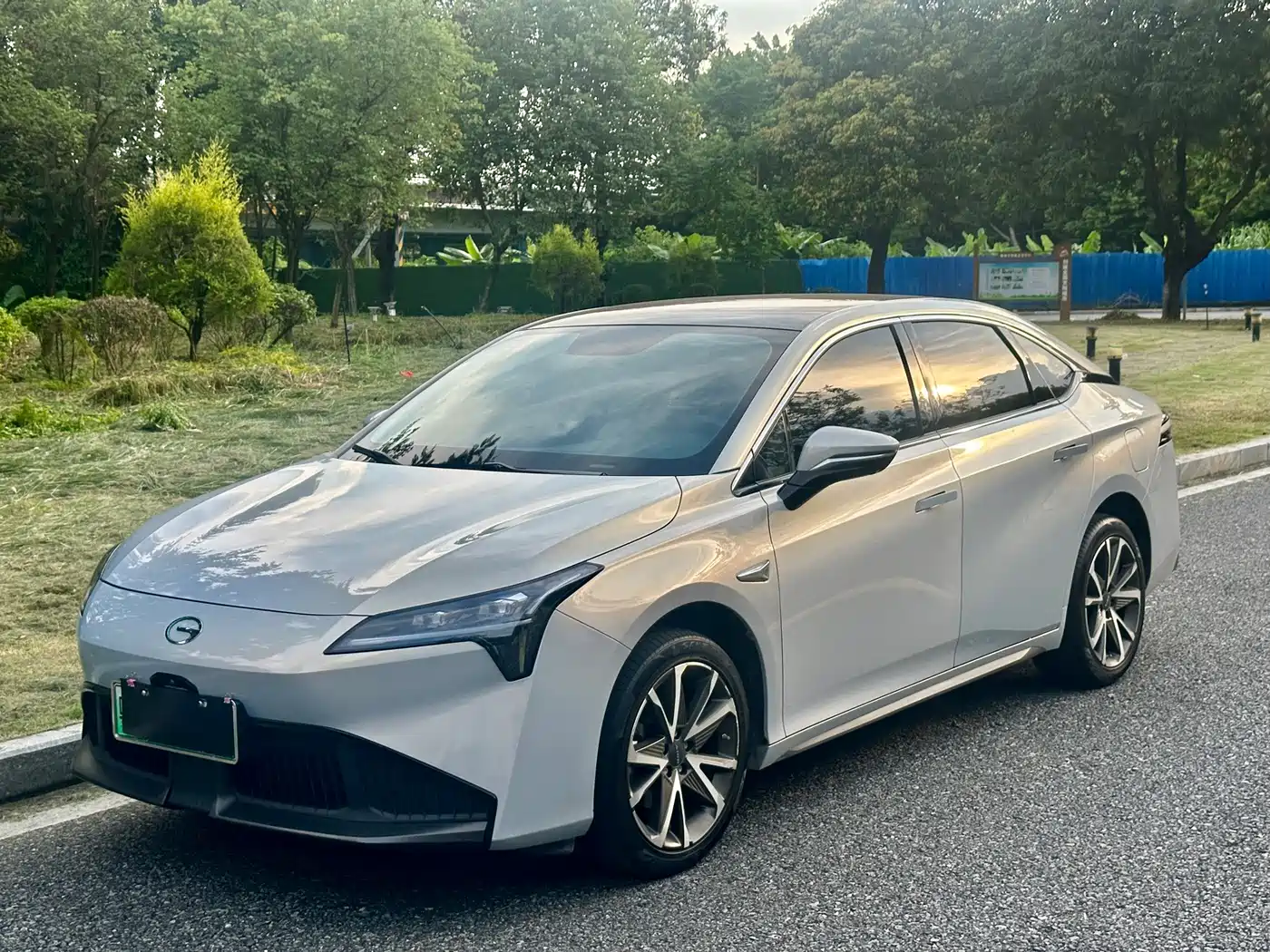 AION S Plus 2022