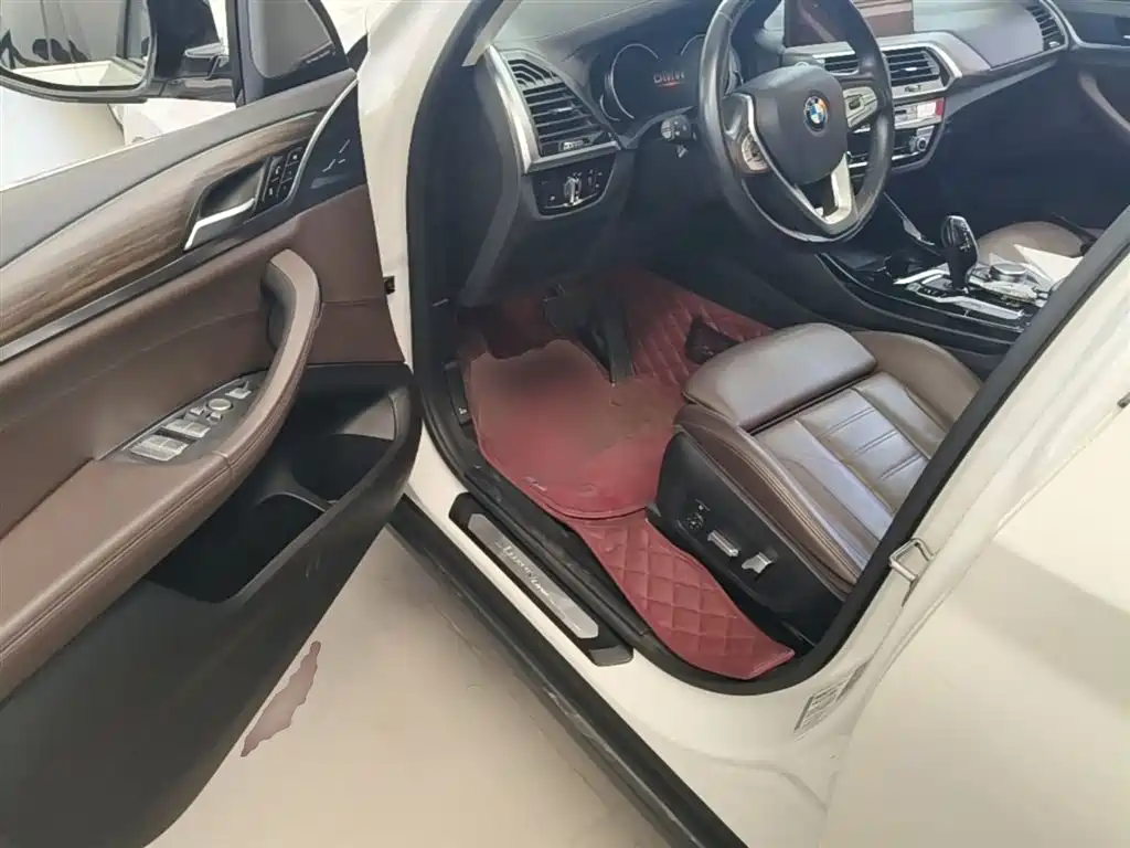 BMW X3 2019 xDrive28i Luxury Package фото 16
