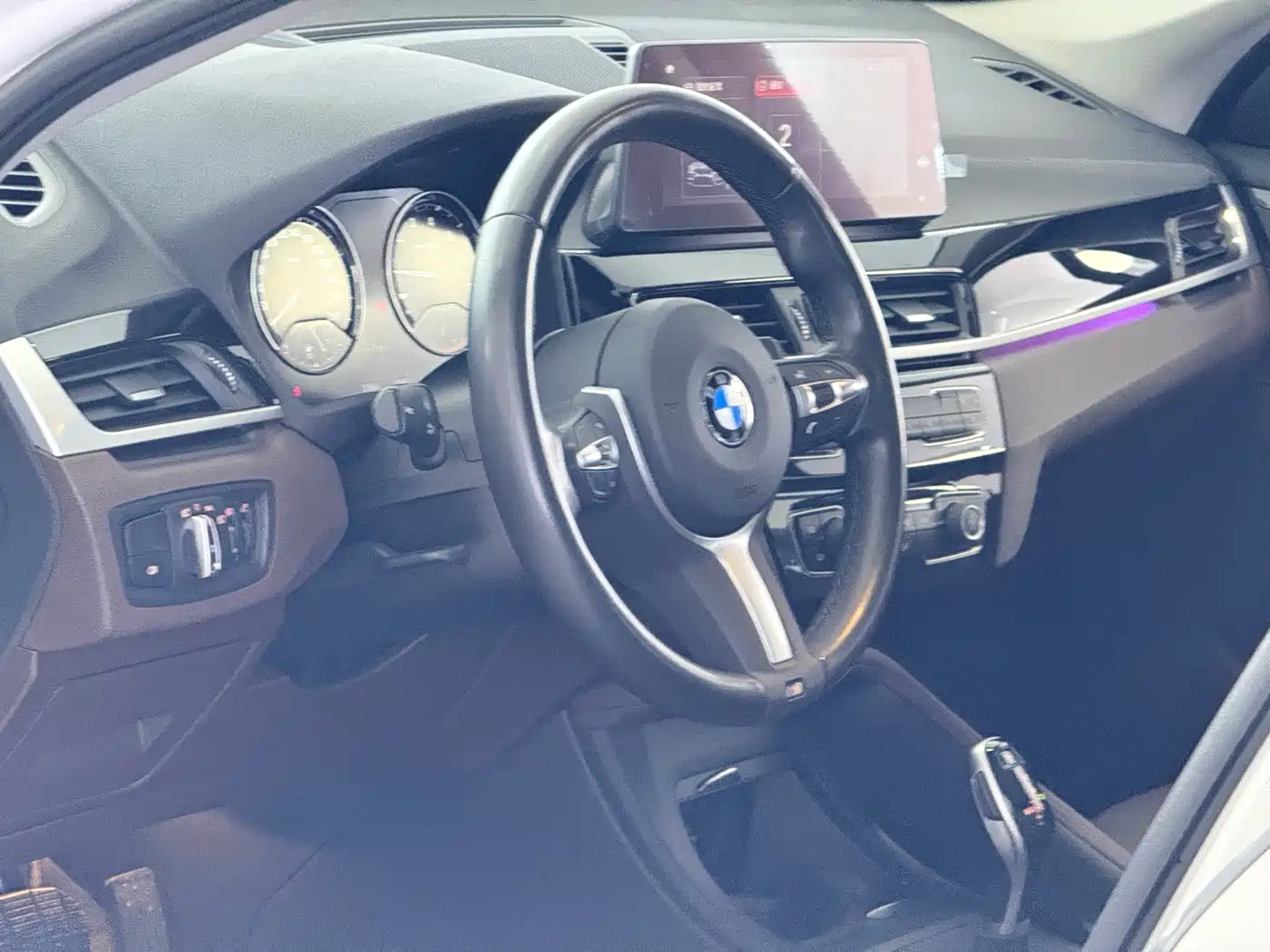 BMW X1 2022 sDrive25Li Leading фото 4