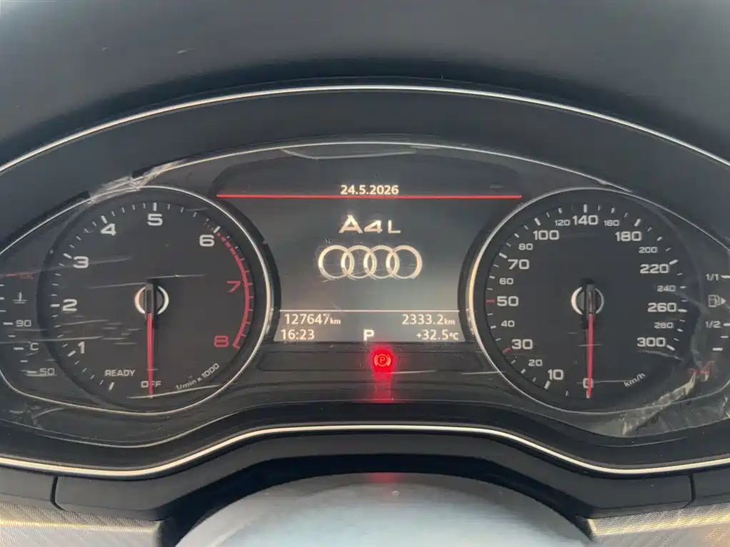 Audi A4L 2017 Plus 40 TFSI Fashion фото 4