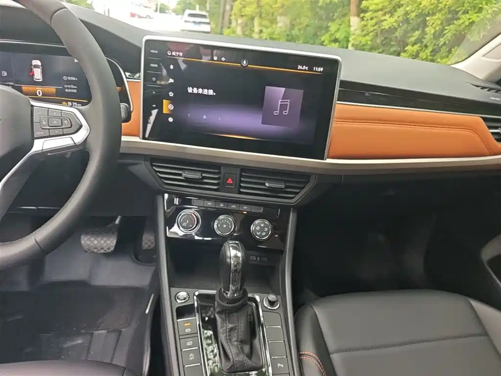 Volkswagen Bora 2023 200TSI DSG Smart Edition фото 13