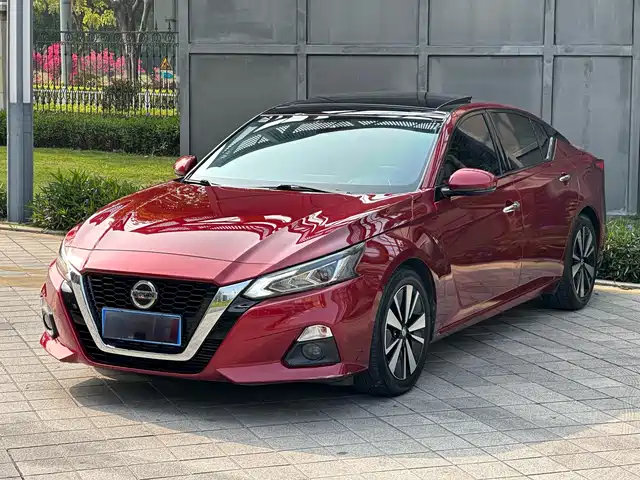 NISSAN TEANA