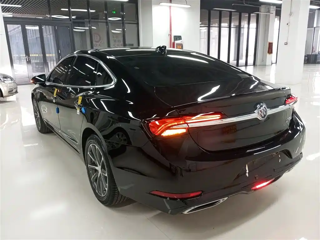Buick LaCrosse 2022 652T Luxury фото 23