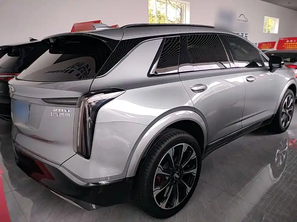 Cadillac XT5 2025 2025 Model 2.0T Platinum