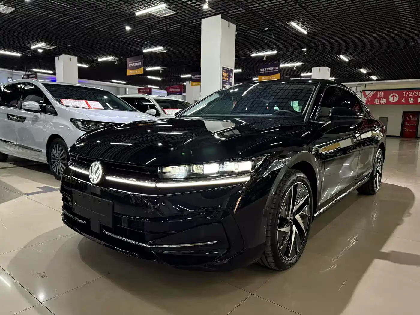 Volkswagen Magotan 2026 Model 380TSI DSG Premium Edition Damai Package