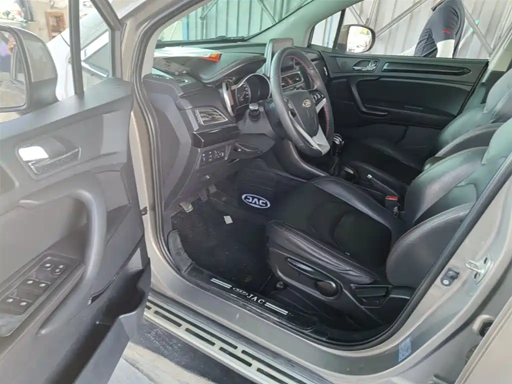 JAC Motors Refine S3 2018 2017 1.5L Manual Luxury Smart