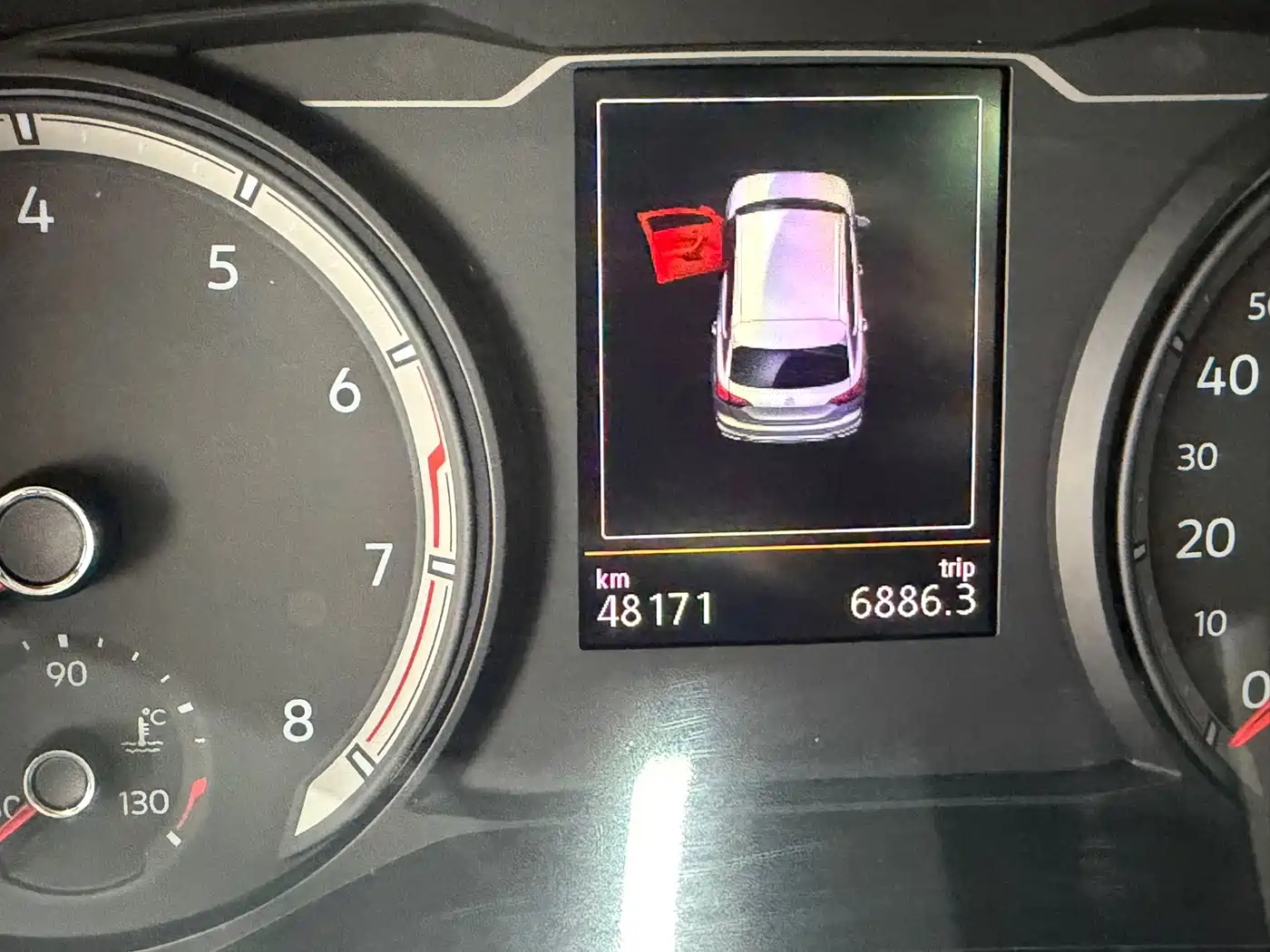 Volkswagen Tayron 2022 280TSI 2WD Luxury Smart Connect Edition фото 23