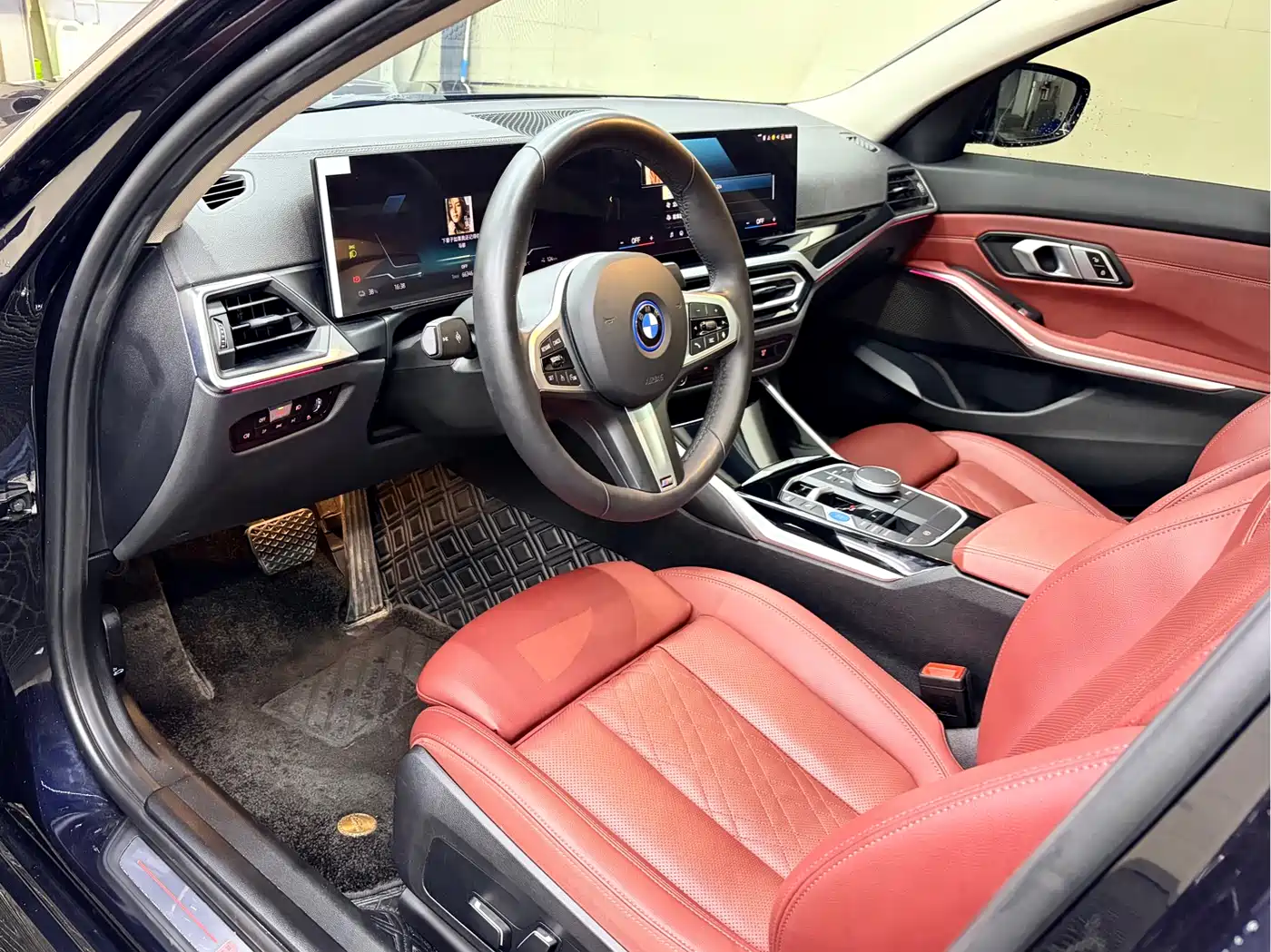 BMW i3 2024 eDrive 35 L фото 6