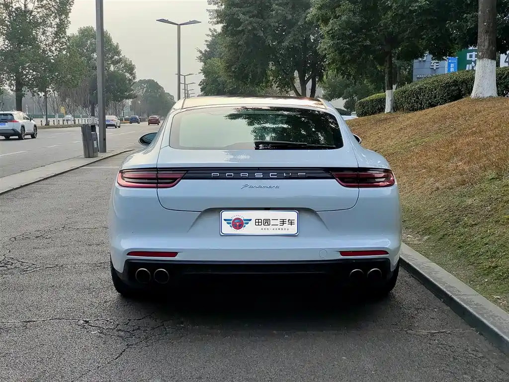 Porsche Panamera 2017 Panamera 3.0T фото 5