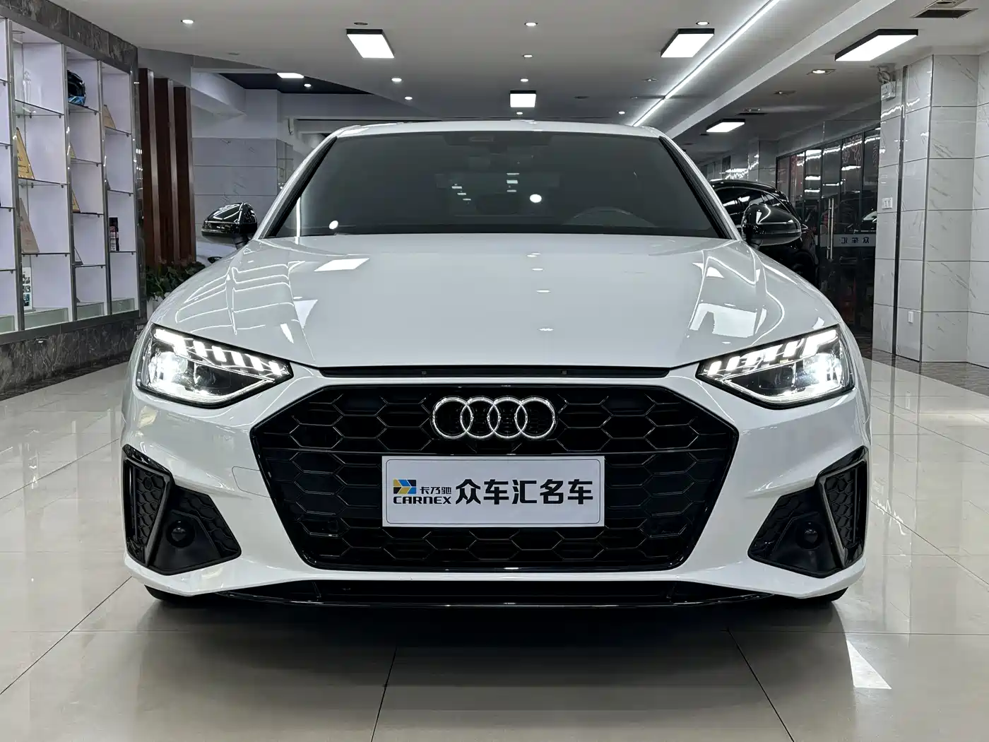 Audi A4L 2023 40 TFSI Luxury Sport фото 2