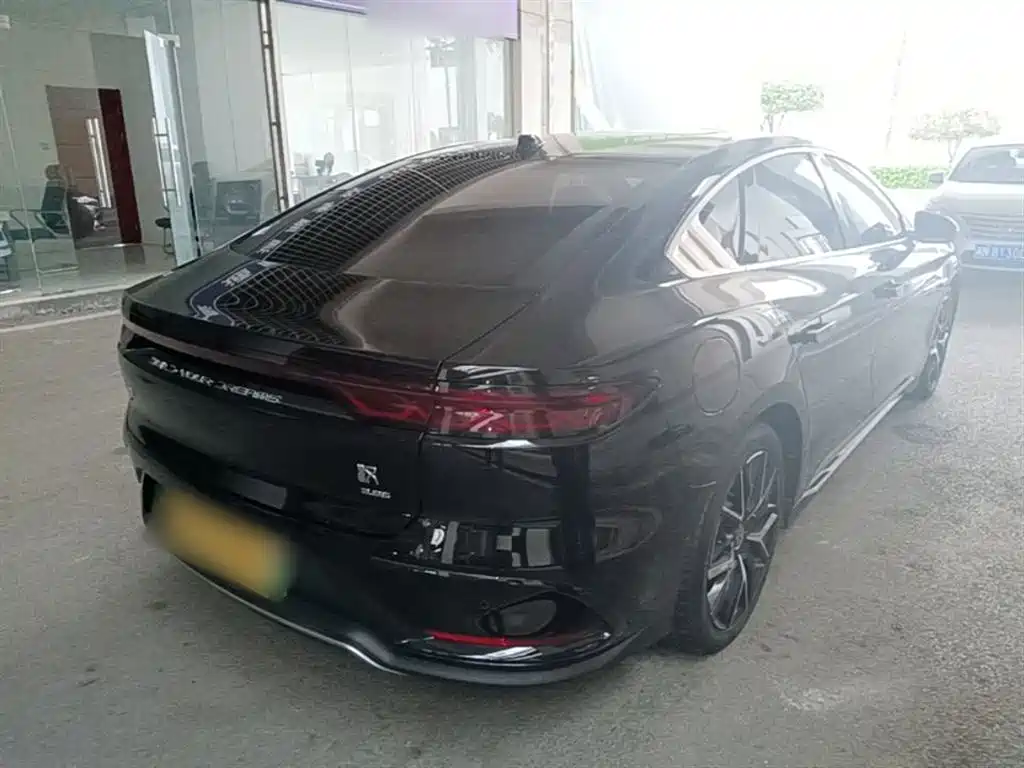 BYD Han 2024 EV Glory Edition 610KM AWD Celestial Eye Smart Driving фото 7