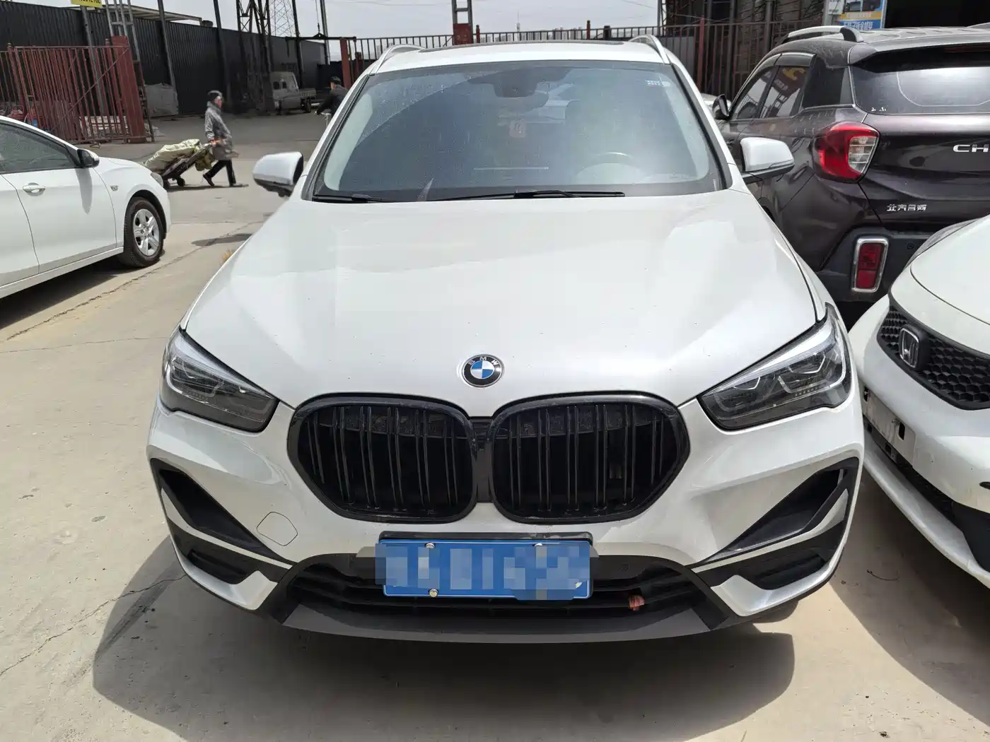 BMW X1 2022 sDrive25Li Leading фото 2