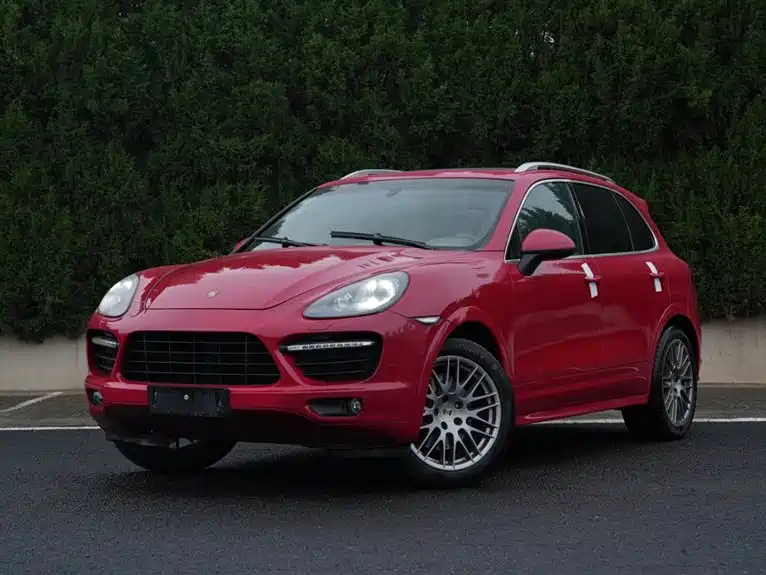 Porsche Cayenne 2012 Cayenne GTS 4.8L
