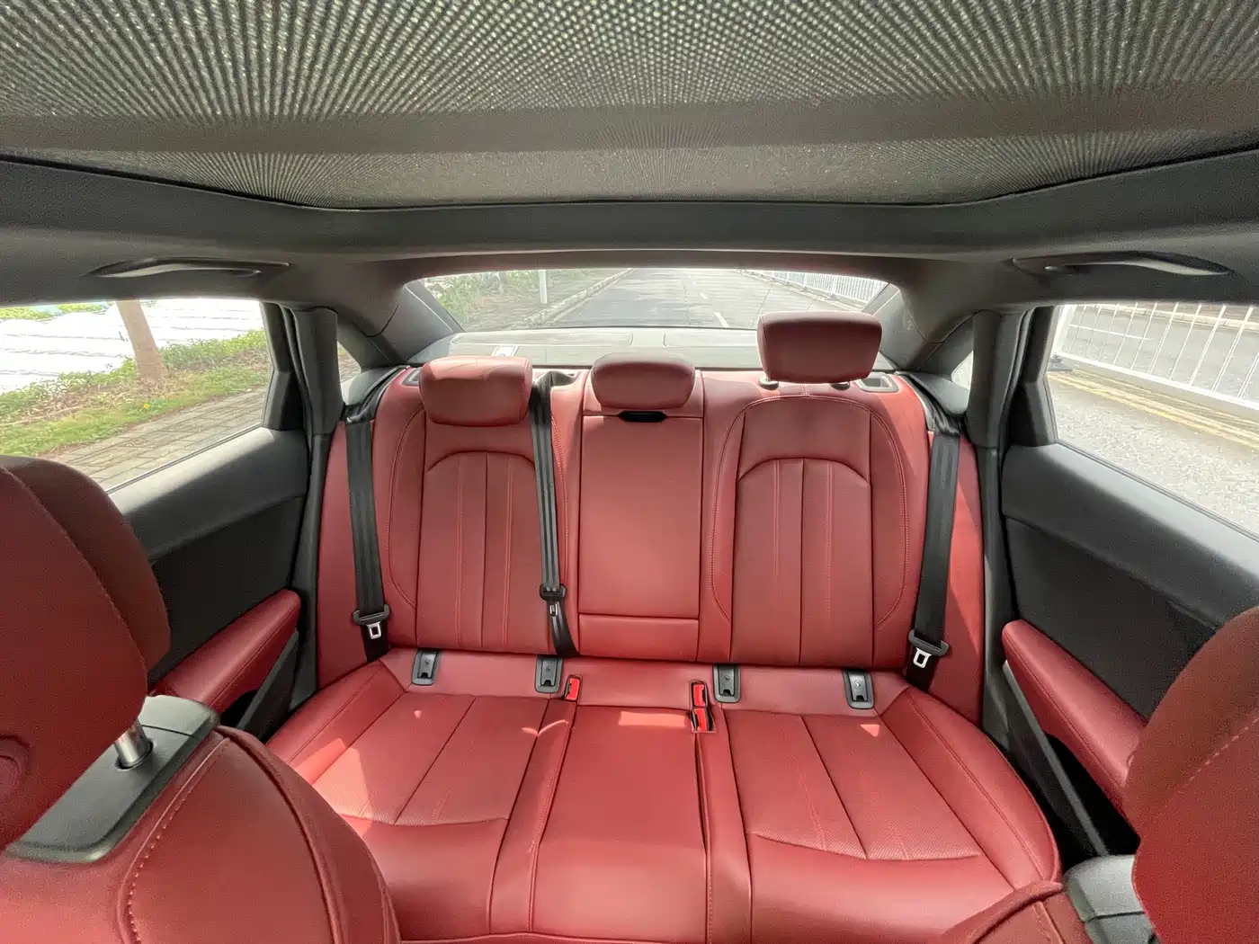 Audi A4L 2025 2025 2 Million Celebration Edition 40 TFSI Luxury Dynamic