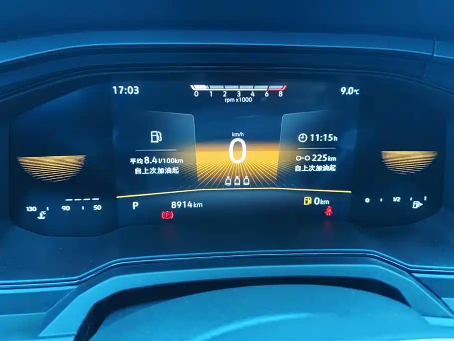 VOLKSWAGEN POLO