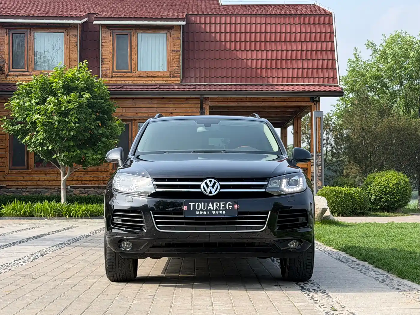 Volkswagen Touareg 2011 3.0TSI Premium фото 2