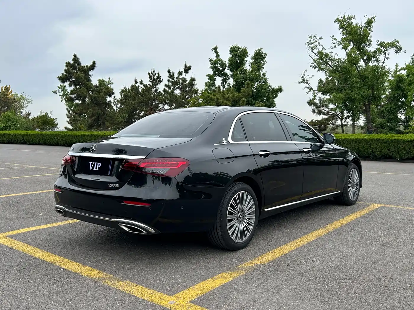 Mercedes-Benz E-Class 2021 E 300 L Fashion фото 5