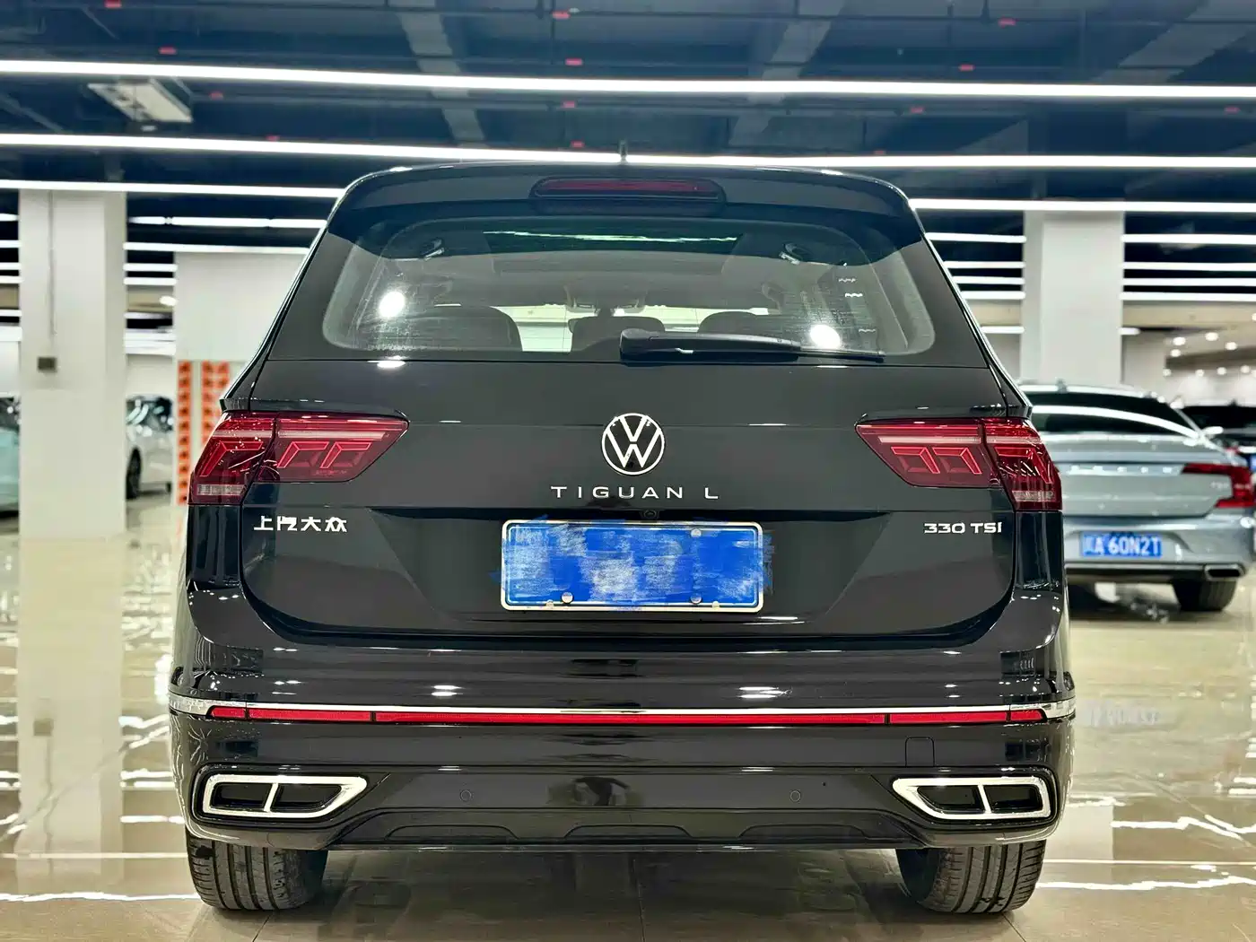 Volkswagen Tiguan L 2022 330TSI Auto 2WD R-Line Premium Edition фото 7