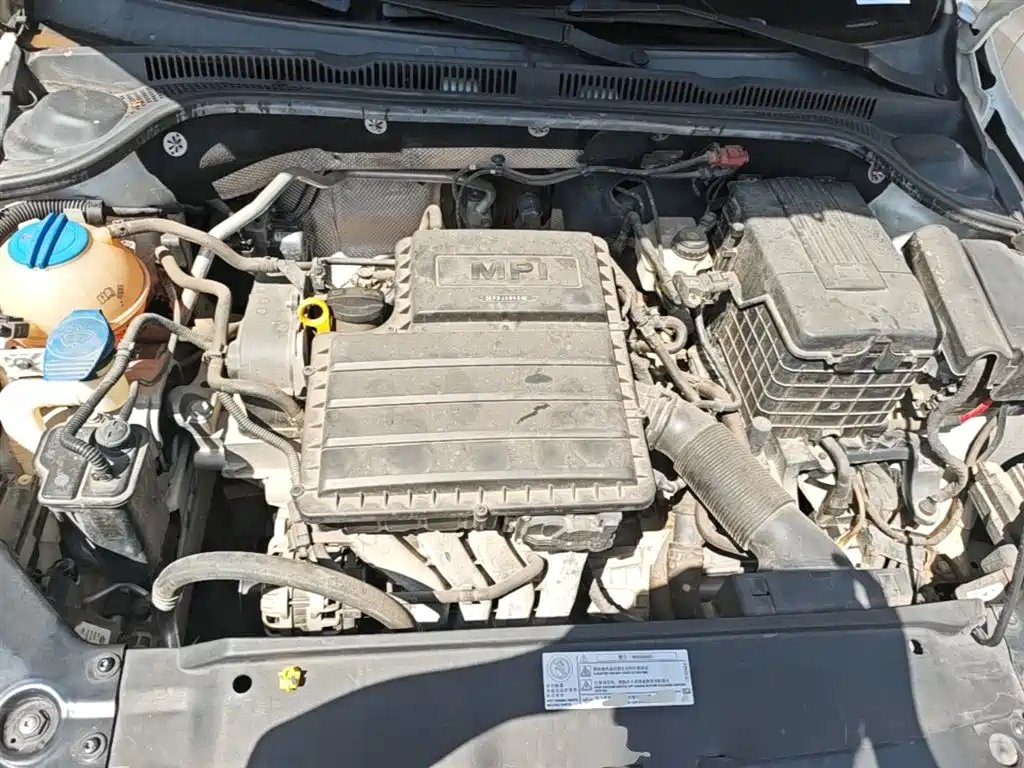 Volkswagen Sagitar 2017 1.6L Automatic Comfort фото 20
