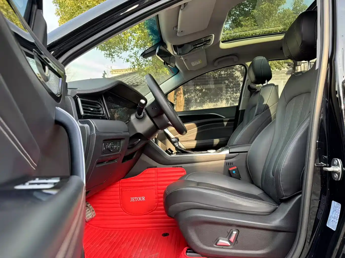 Jetour X90 2021 2021 1.6T DCT Shadow Royal Edition 5-Seater