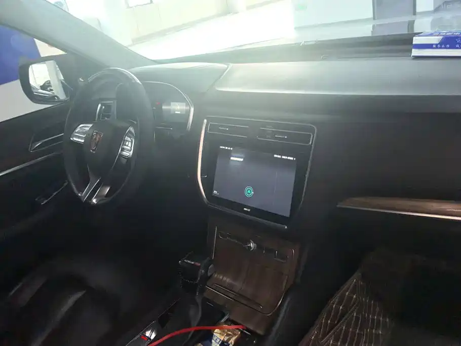 Roewe RX8 2018 2018 30T Smart Internet 2WD Flagship Edition