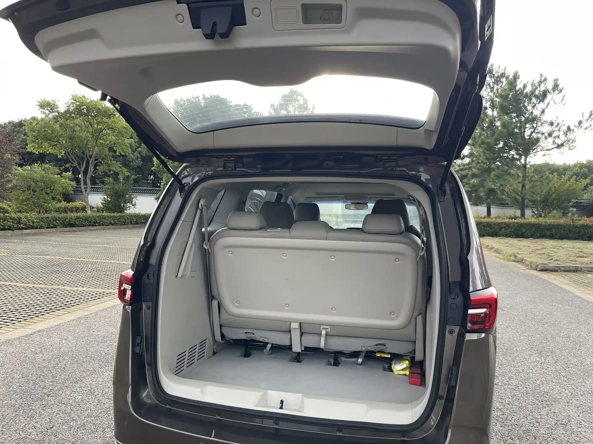 Фото 18 - Buick GL8