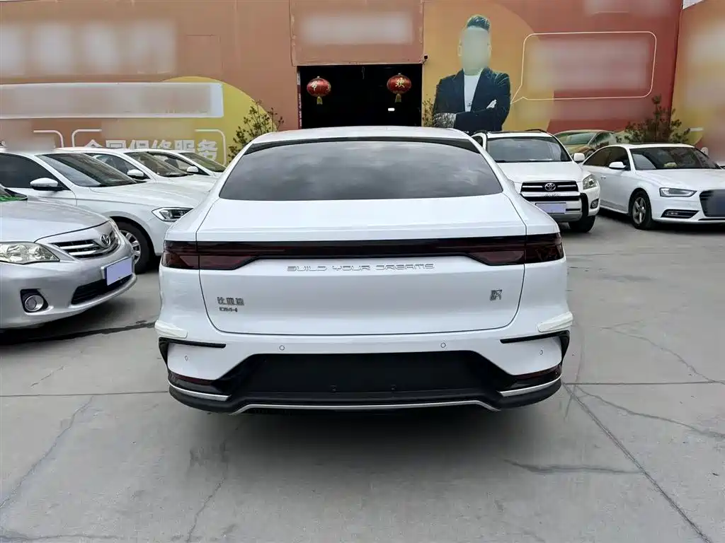 BYD HAN