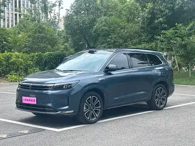 AITO M7