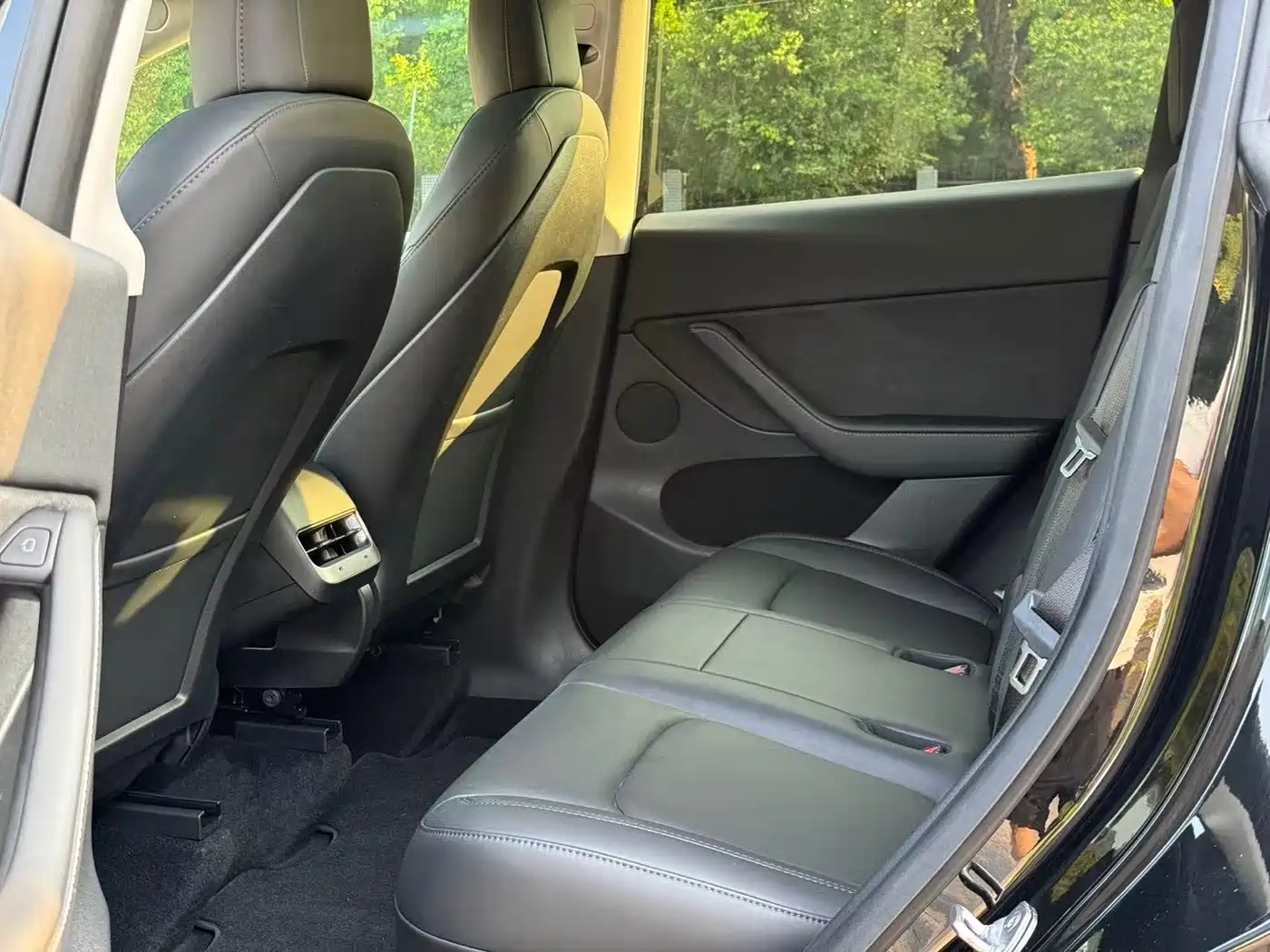 Tesla Model Y 2021 2021 Standard Range Rear-Wheel Drive