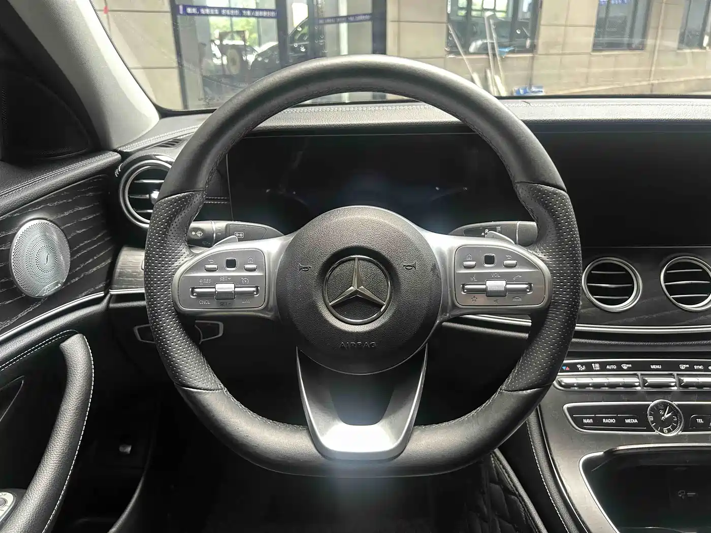 Mercedes-Benz E-Class 2020 Facelift E 300 L Sport Exclusive фото 12