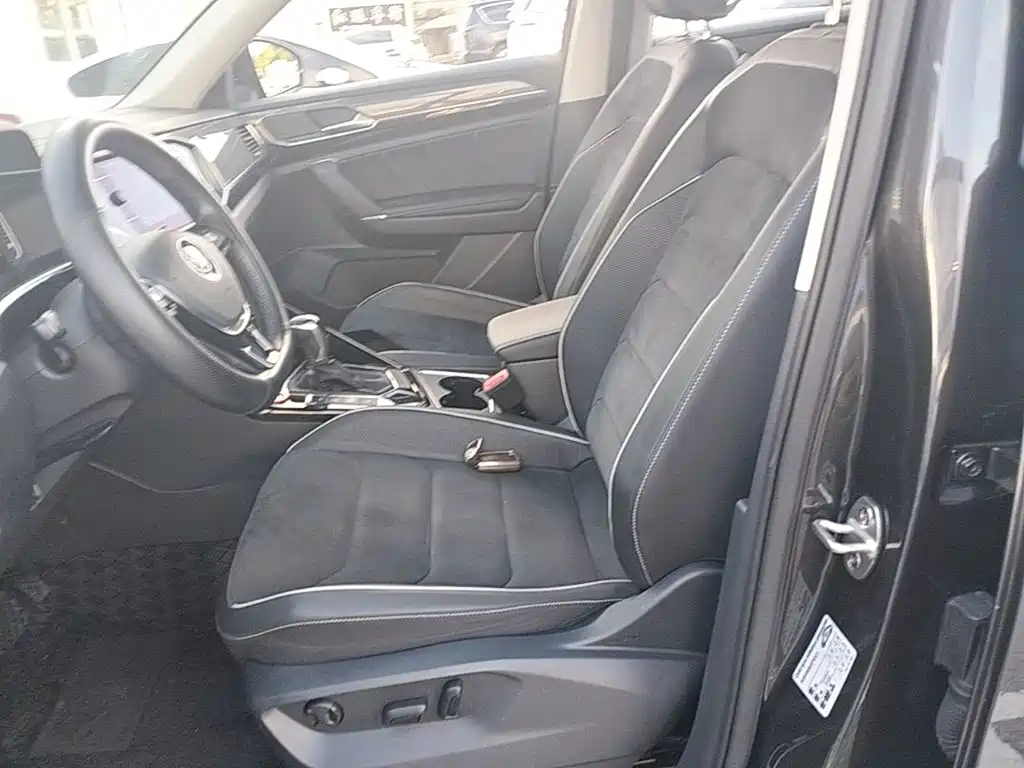 Volkswagen Tayron 2019 2019 330TSI 2WD Premium China VI