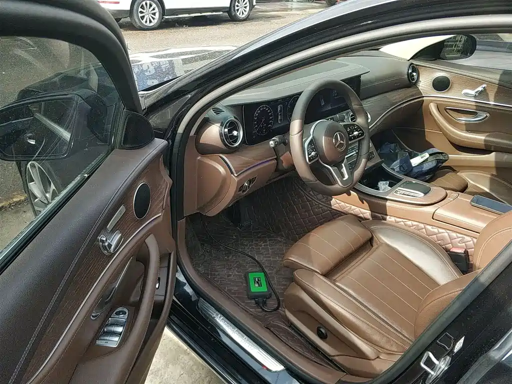 Mercedes-Benz E-Class 2020 Facelift E 260 L фото 13