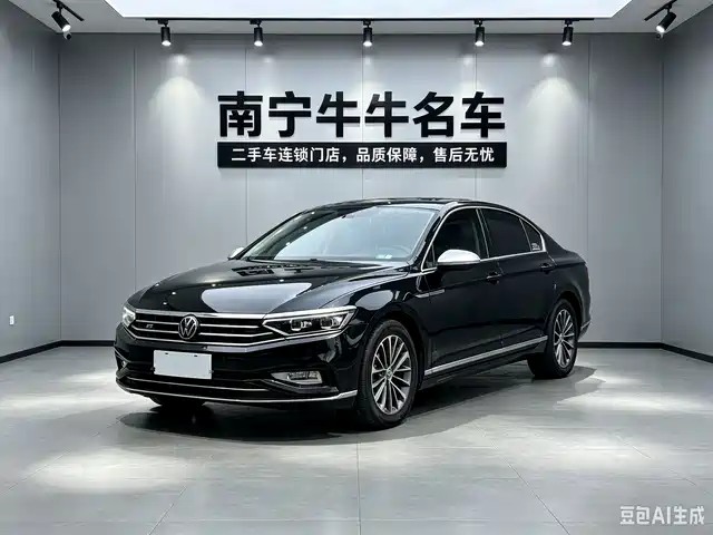 Volkswagen Magotan 380TSI DSG, Люкс