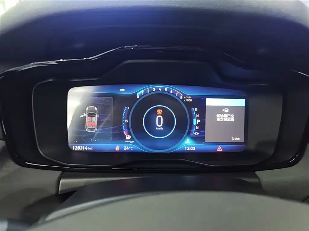 Lynk & Co 02 2018 1.5T DCT 2WD Power Edition China V фото 12