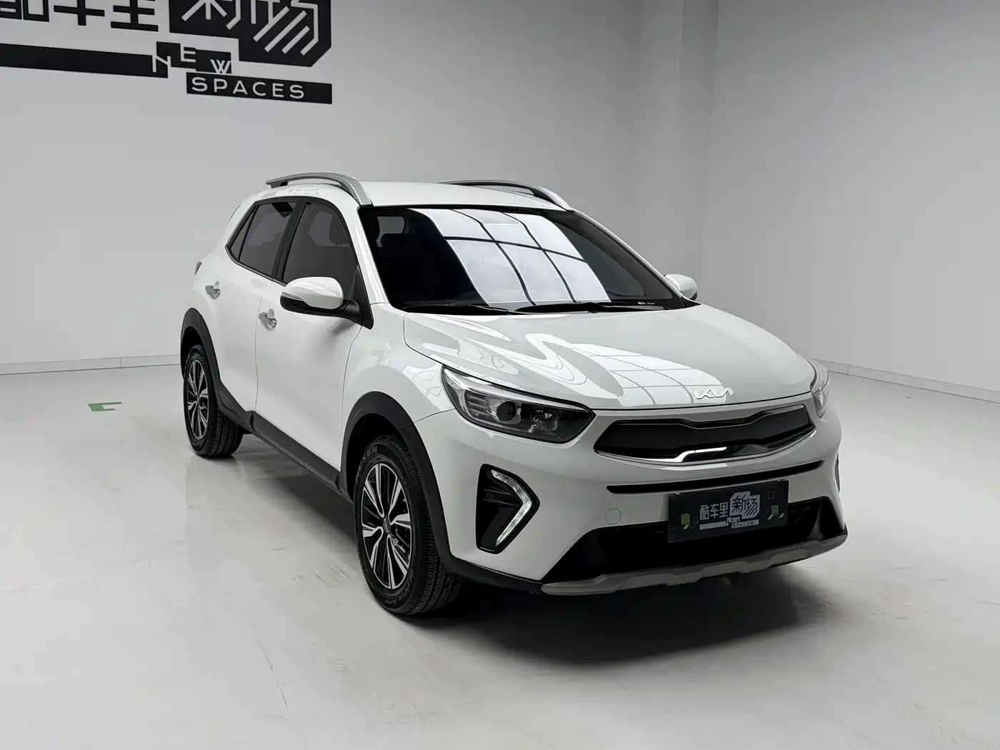 Kia KX1 2021 1.4L CVT Fun Edition фото 3