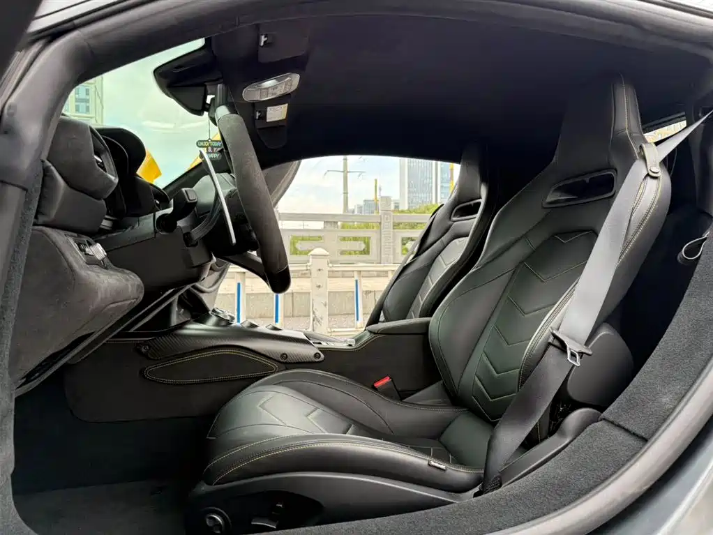 Maserati MC20 2023 2023 3.0T Standard Edition