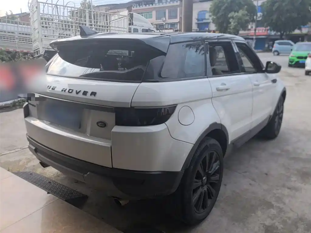 Land Rover Range Rover Evoque 2016 2.0T SE ZhiYao фото 7