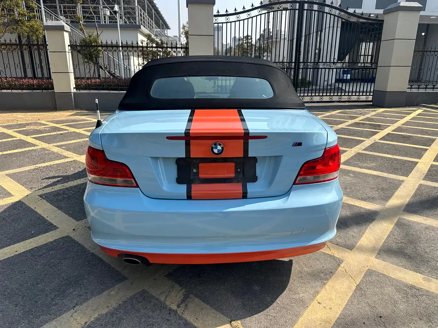 BMW 1 Series (Import) 2011 120i Convertible фото 11