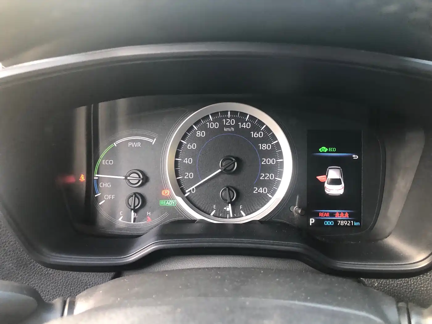 Toyota Levin 2021 Dual Engine 1.8H E-CVT Luxury Edition фото 18