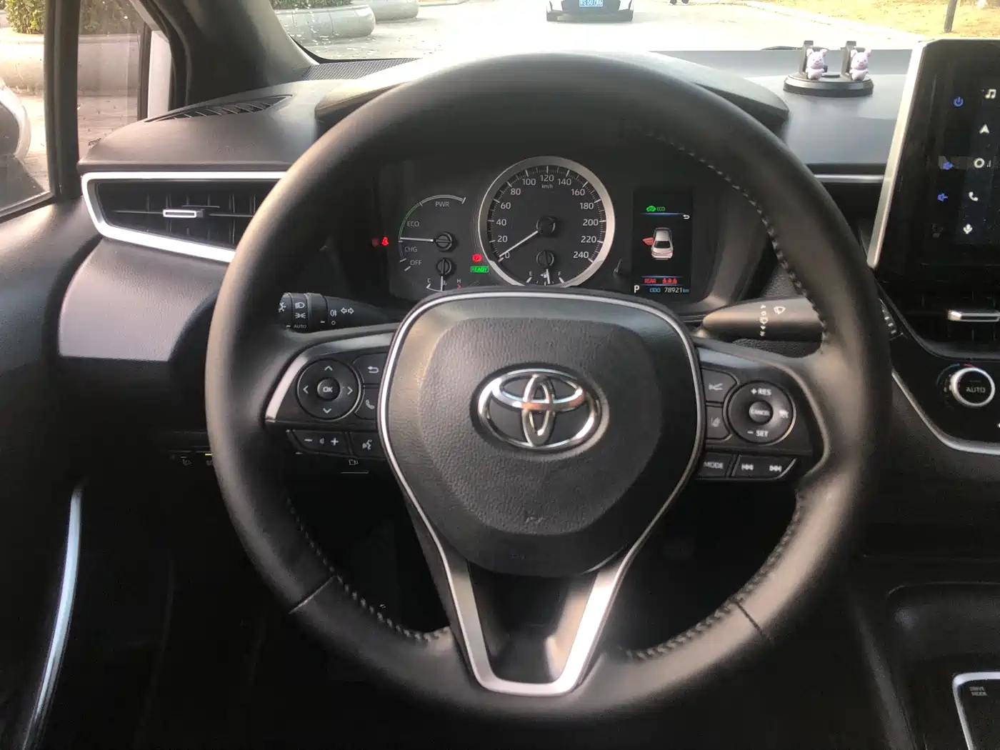 Toyota Levin 2021 Dual Engine 1.8H E-CVT Luxury Edition фото 17