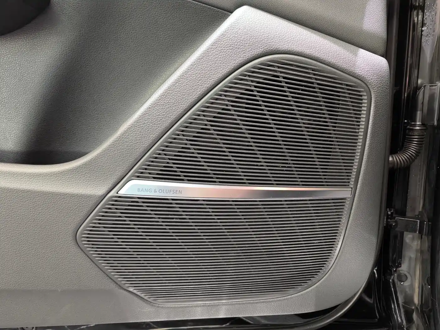 Audi Q8 2022 55 TFSI Luxury Dynamic фото 27