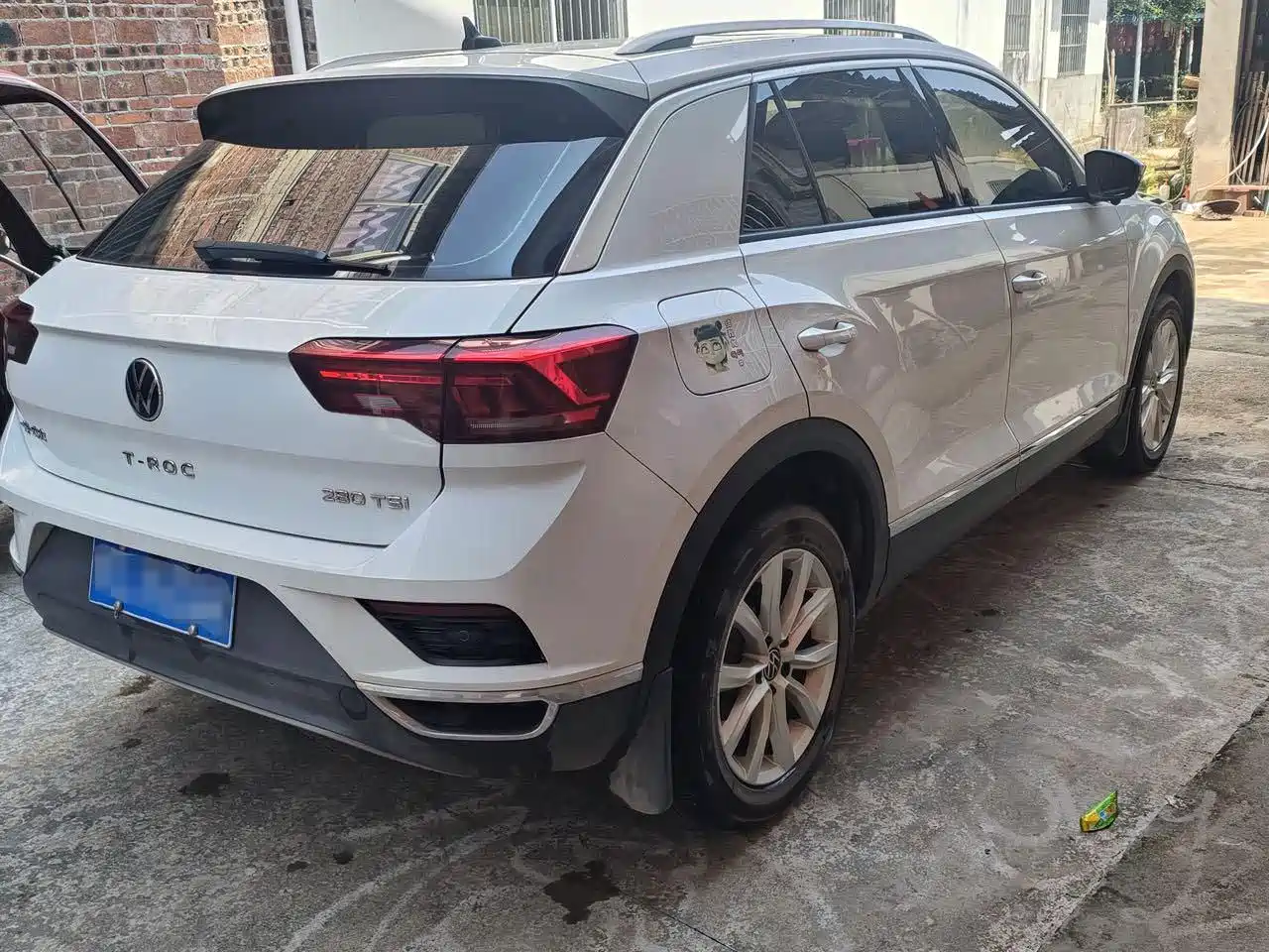 Фото 4 - Volkswagen T-ROC