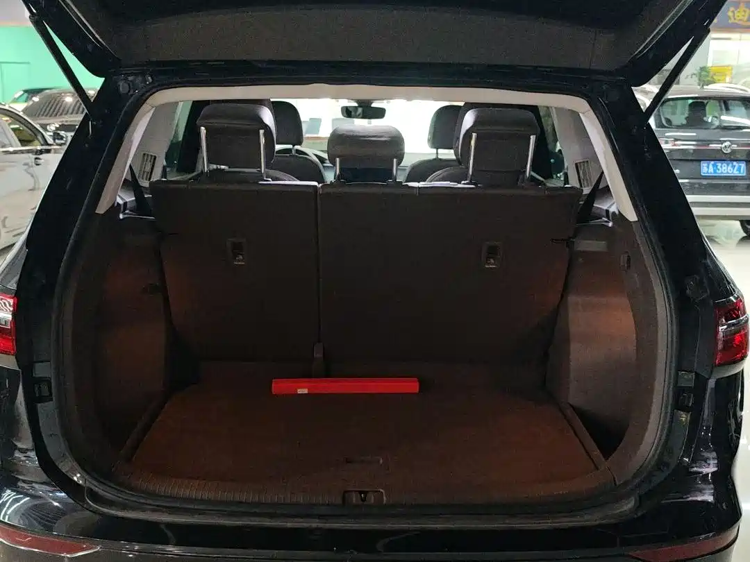 Volkswagen Viloran 2023 330TSI Business Edition фото 15