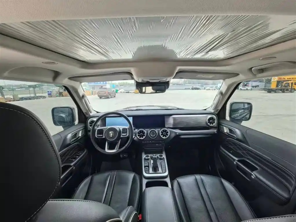 Tank 300 2024 2.0T Explorer фото 6