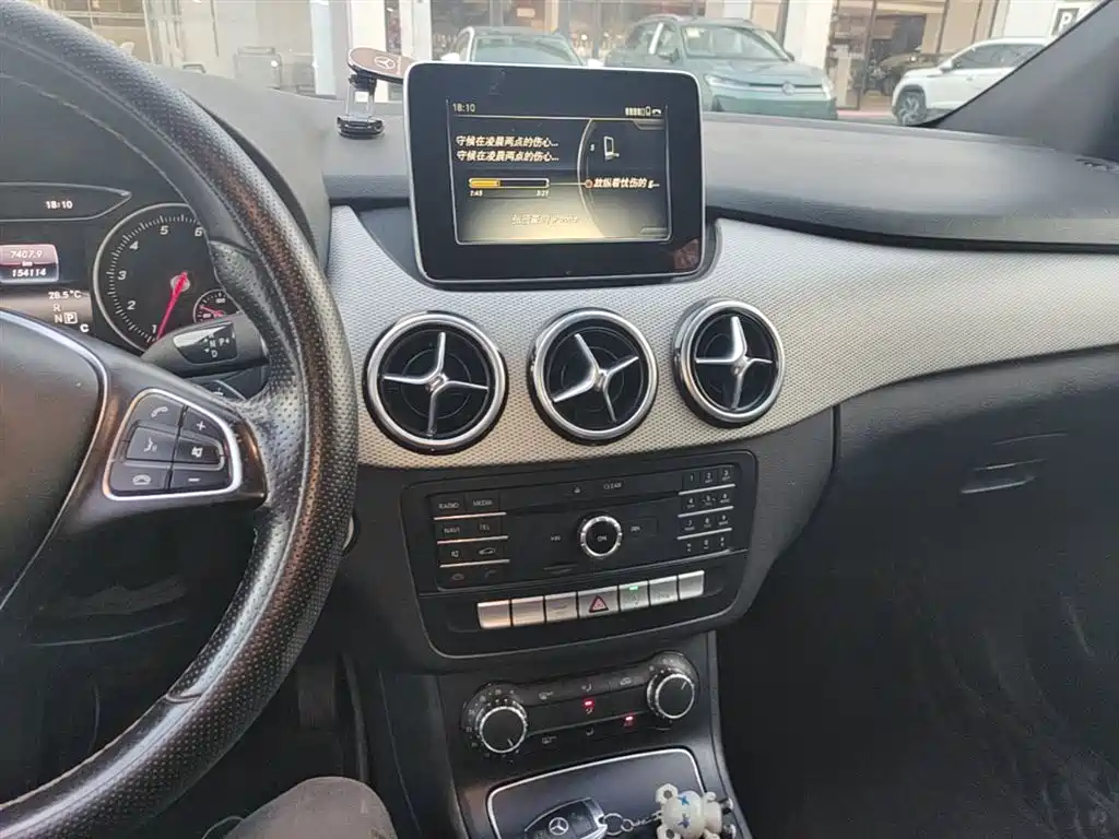 Mercedes-Benz B-Class 2015 B 200 Dynamic фото 13