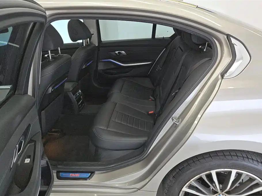 BMW 3 Series 2020 325Li Launch Edition фото 11