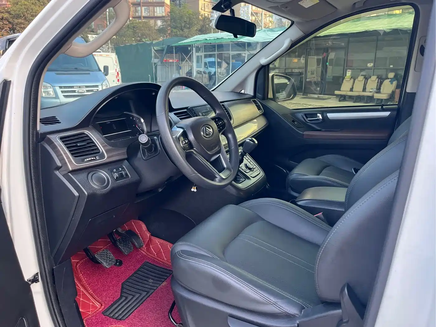 SAIC Maxus Maxus G10 2019 PLUS 2.0T Manual Elite China V фото 7