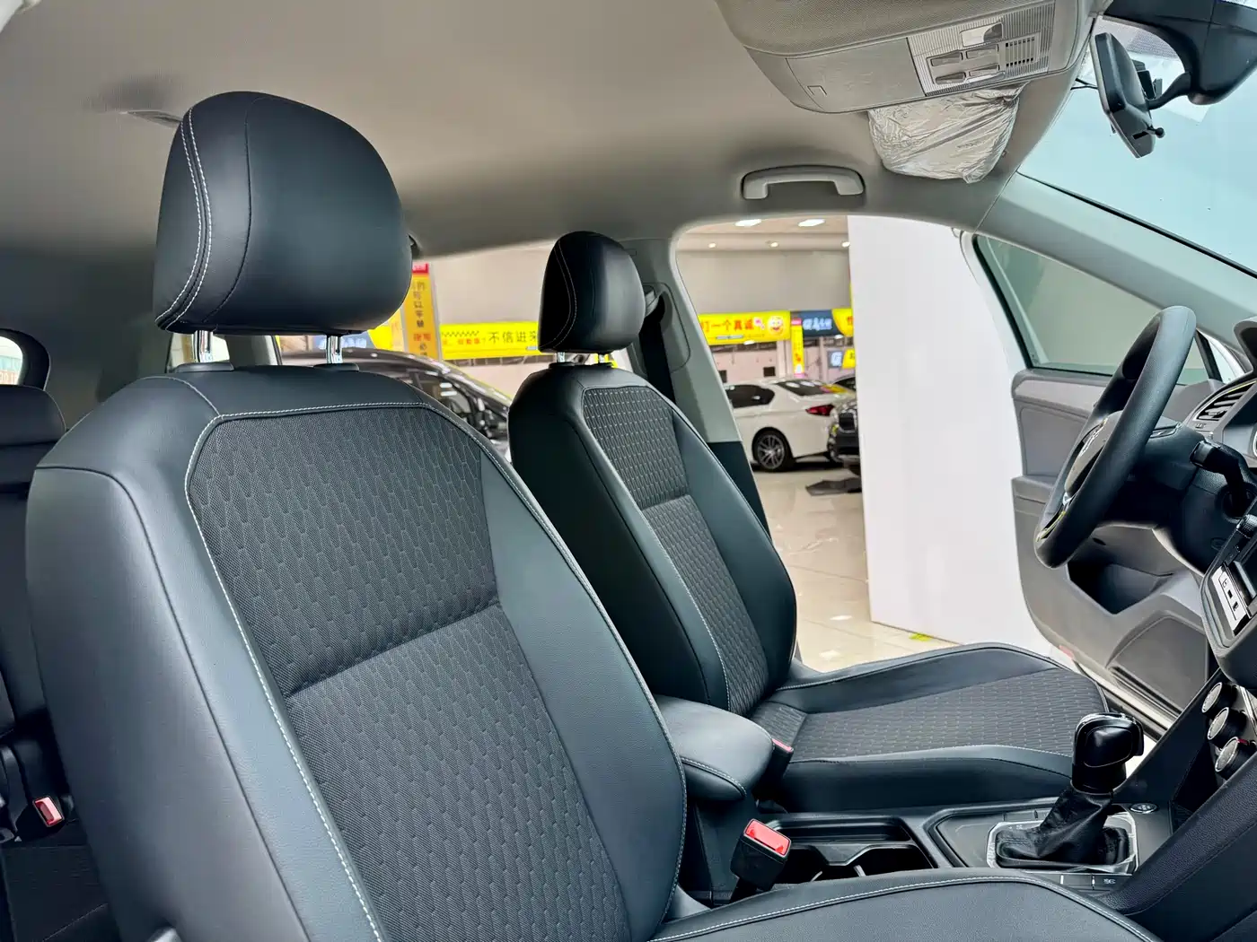 Volkswagen Tiguan L 2019 330TSI Automatic 2WD Trend Edition China VI фото 15